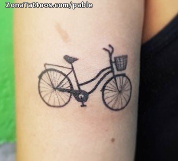 19 Bike Tattoos Youll Love  Femme Cyclist