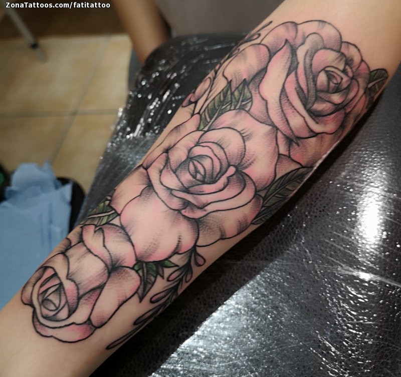 Tattoo uploaded by V  Blackwork rose I used soft shading for the rose and  a rough textured shading for the skull hand to contrast the two rose  roses blackwork flower floral 