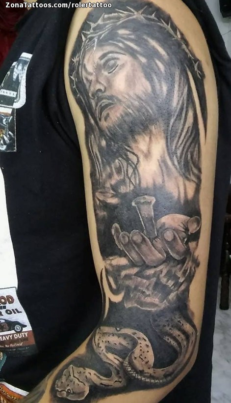 Tatuaje de Cristos, Religiosos, Brazo