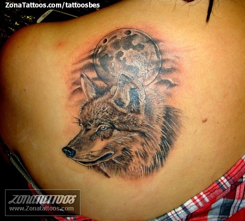 Tatuaje de Lobos, Lunas, Animales