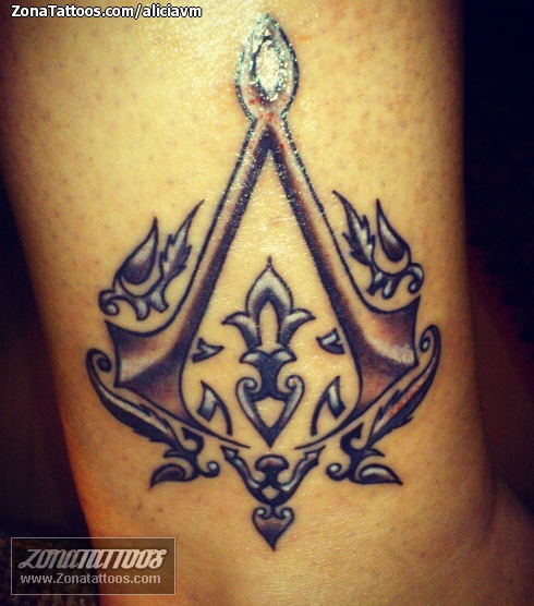 Assassins Creed II Assassins Creed Revelations Assassins Tattoo  osmanlı game emblem leaf png  PNGWing